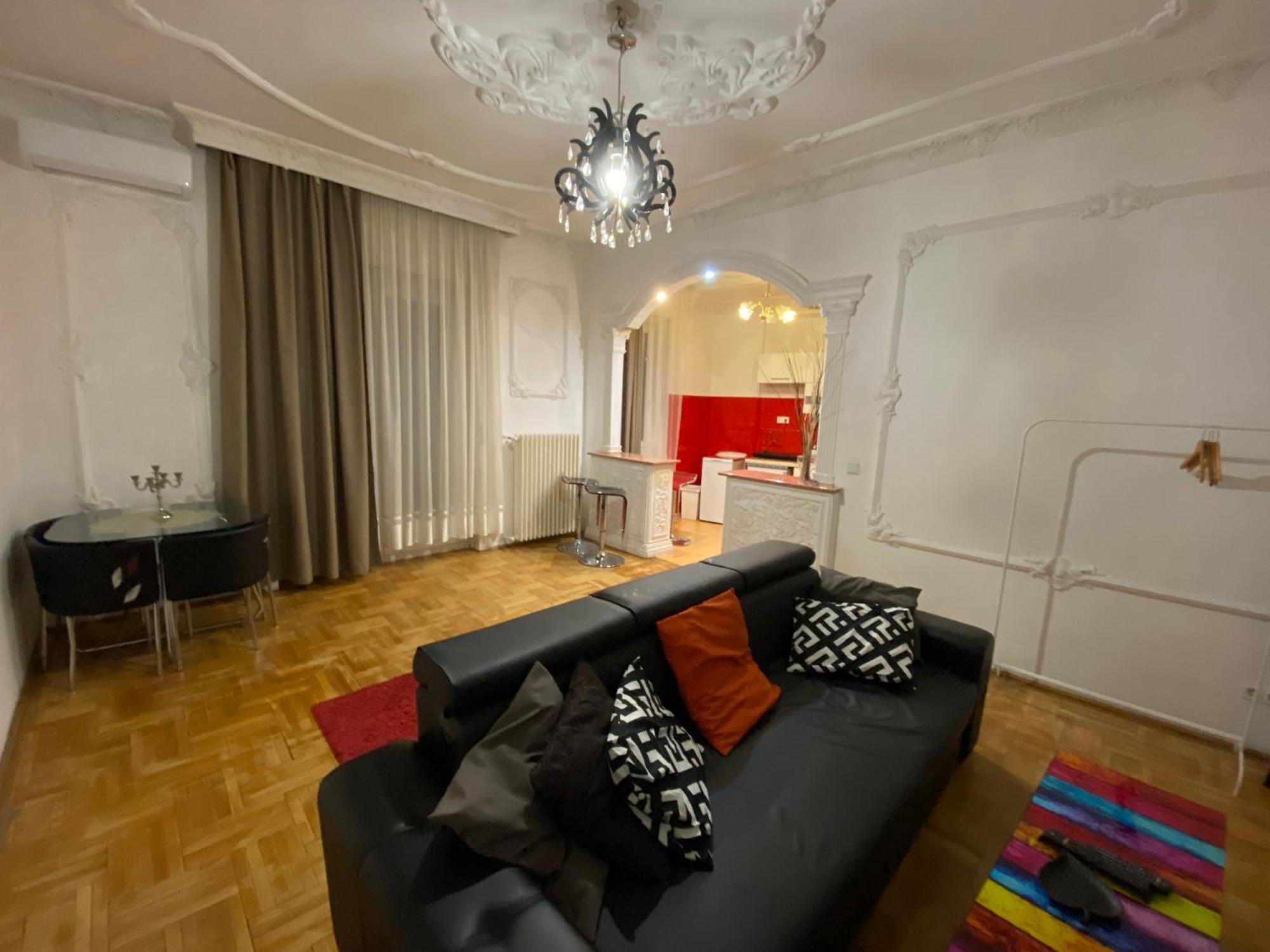 Apartment With Balcony And Ac Next To Danube Budapeste Exterior foto
